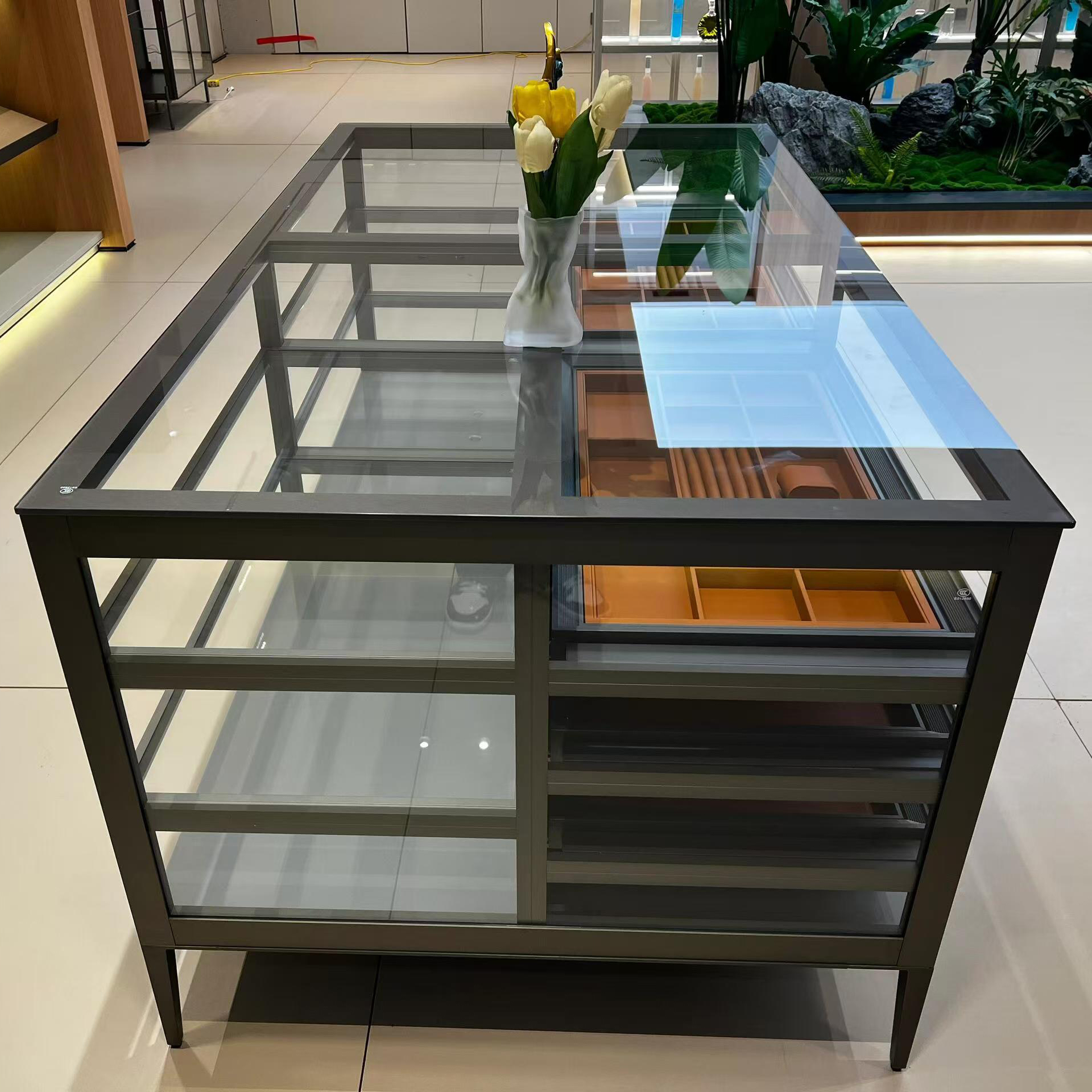Stainless Steel Glass Dispaly Cabinet
